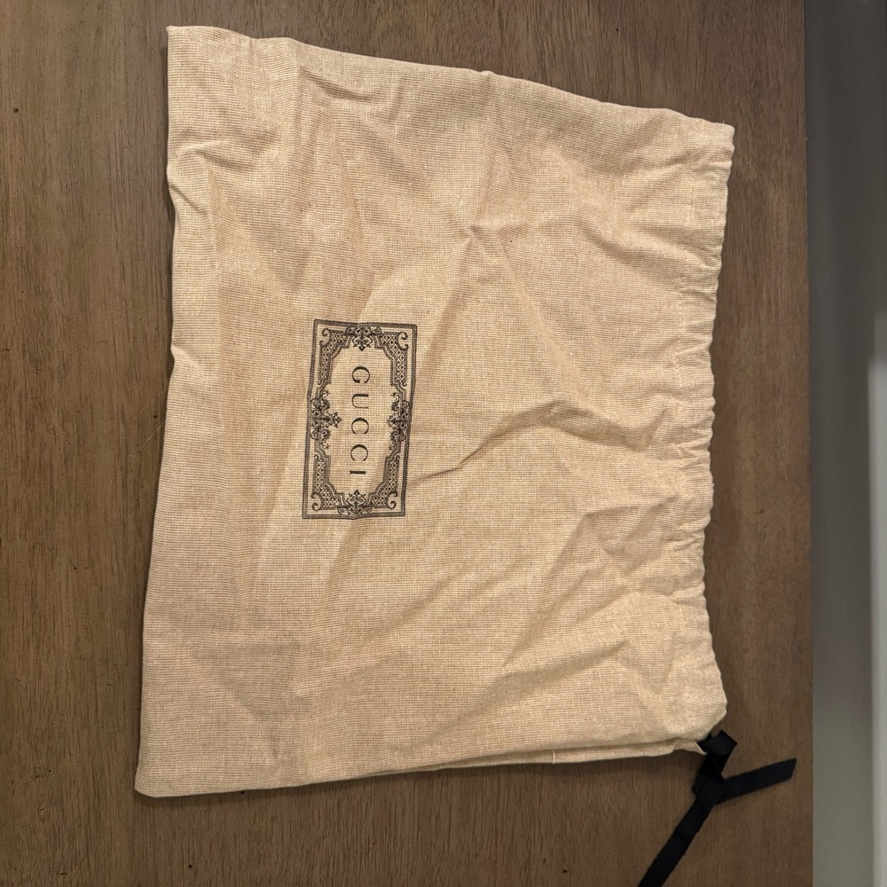Gucci Beige Fabric Bag with Black Accents